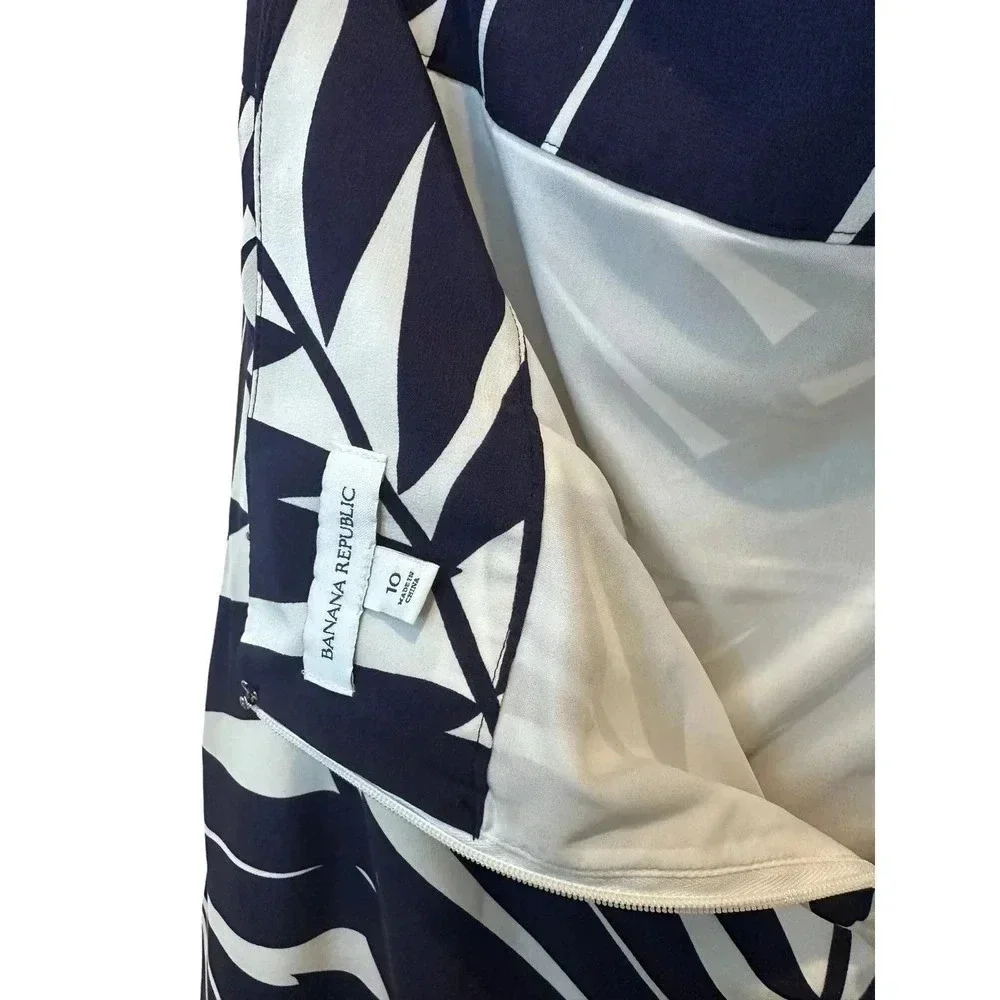 Banana Republic Women's Navy Blue Silk Leaf Maxi Skirt Size 10